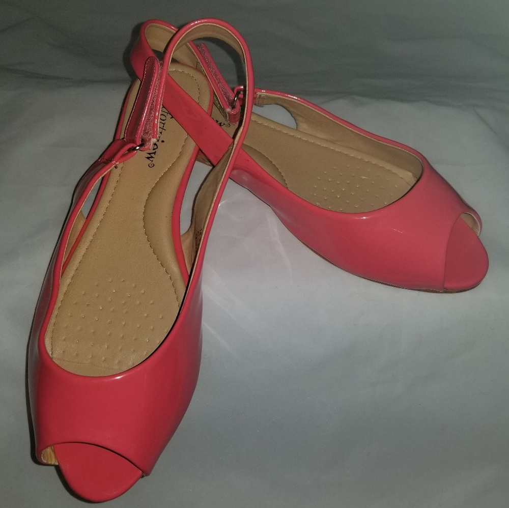 Comfortview Patent Leather-Like Sling Backs Patent Leather-Like Upper Man-Made